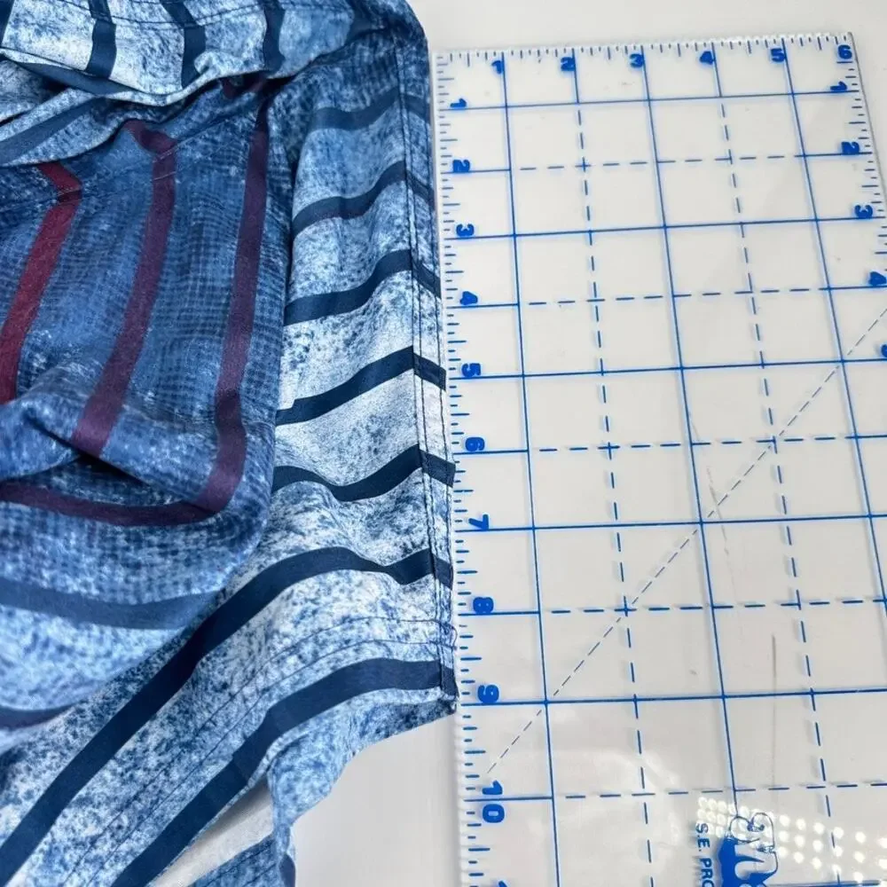 Under Armour Boys Swim Trunks YXL Blue Red Stripe Lined Mesh Shorts